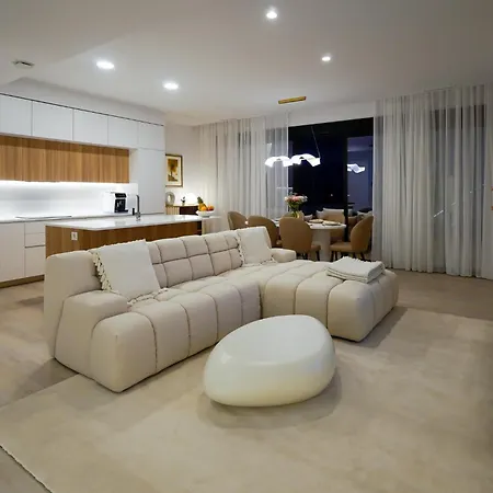 Stunning New Construction Luxury With Heated Private Pool Villa Finestrat