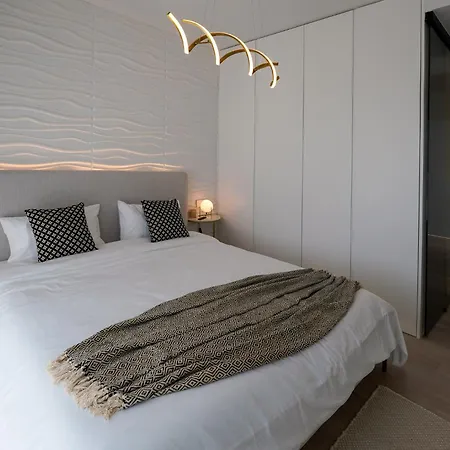 Stunning New Construction Luxury With Heated Private Pool Villa Finestrat